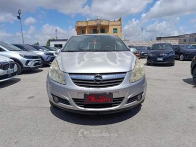 Opel Corsa 1.2 B/GPL 3 porte Cosmo Grigio usata Volla