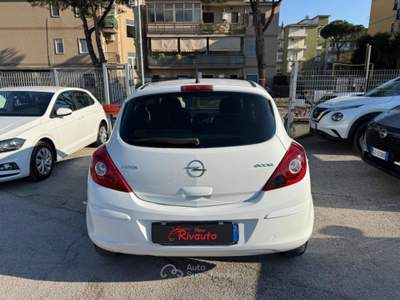 Opel Corsa 1.3 CDTI 3 PORTE COSMO Bianco usata Volla