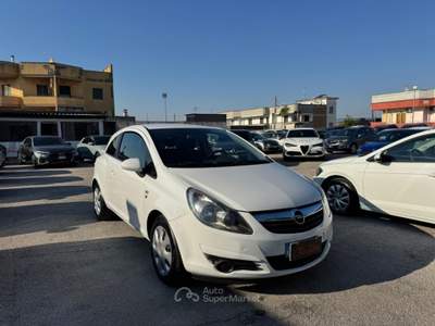 Opel Corsa 1.3 CDTI 3 PORTE COSMO Bianco usata Volla