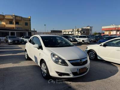 Opel Corsa 1.3 CDTI 3 PORTE COSMO Bianco usata Volla