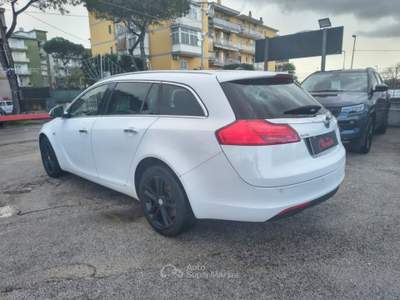 Opel Insignia 2.0 CDTI 160CV 4 porte Elective 4x4 Bianco usata Volla