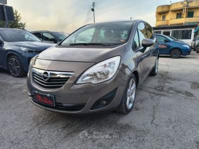 Opel Meriva 1.4 100CV Elective Verde usata Volla
