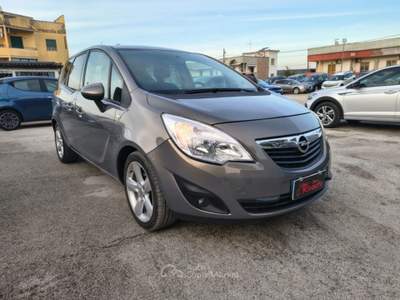 Opel Meriva 1.4 100CV Elective Verde usata Volla