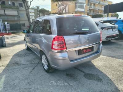 Opel Zafira 1.8 16V GPL-TECH Cosmo Grigio usata Volla