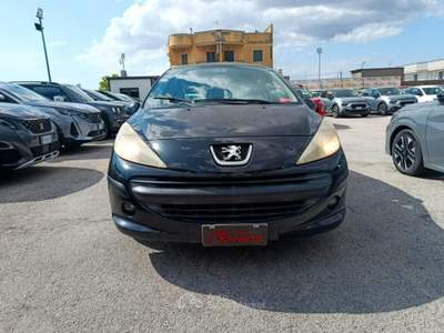 Peugeot 207 1.4 HDi 70CV 5p. XT Nero usata Volla
