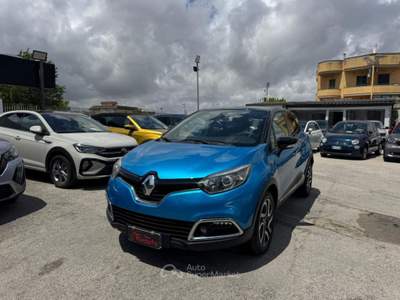 Renault Captur dCi 8V 110 CV Start&Stop Energy Hypnotic Blu/Azzurro usata Volla