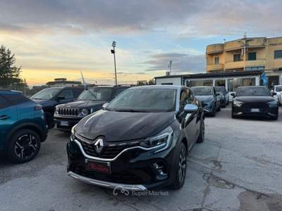 Renault Captur TCe 90 CV Techno Tetto Grigio Nero usata Volla