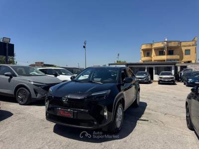 Toyota Yaris Cross 1.5 Hybrid 5p. E-CVT Business Nero usata Volla