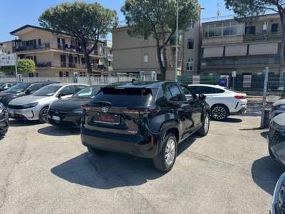 Toyota Yaris Cross 1.5 Hybrid 5p. E-CVT Business Nero usata Volla