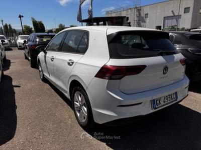 Volkswagen Golf 1.5 TGI DSG Life Bianco usata Volla