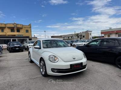 Volkswagen Maggiolino 1.6 TDI Design Bianco usata Volla