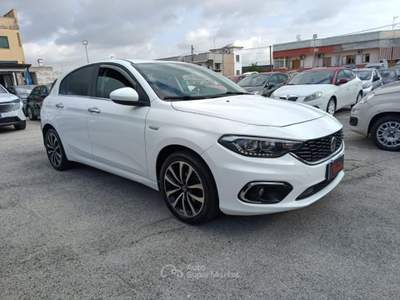 Fiat Tipo 1.3 Mjt S&S 5 porte Lounge Bianco usata Volla