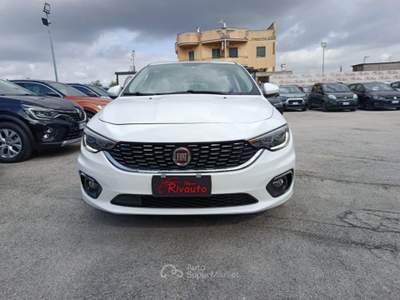 Fiat Tipo 1.3 Mjt S&S 5 porte Lounge Bianco usata Volla