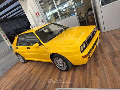 Lancia Delta 2.0i.e. turbo 16V HF integrale-CONTO VENDITA Giallo usata Vignola