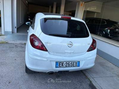 Opel Corsa 1.3 CDTI 75CV F.AP. 3 porte Sport Bianco usata Oderzo