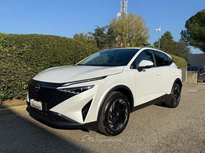 Nissan Qashqai MHEV 158 CV Xtronic N-Connecta NAVI - LED - ACC Bianco usata Imola