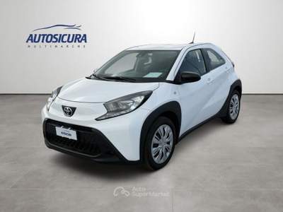 Toyota Aygo 1.0 VVT-i 72 CV 5 porte Active Bianco usata Marsala