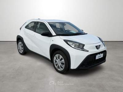 Toyota Aygo 1.0 VVT-i 72 CV 5 porte Active Bianco usata Marsala
