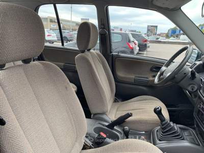 Suzuki Grand Vitara 2.0 TDI 4WD S.W. 5 PORTE DIESEL Verde usata San Vendemiano