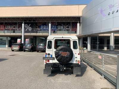 Land Rover Defender 90 2.2 TD4 PARAURTI CON VERRICELLO OMOLOGATO Bianco usata San Vendemiano