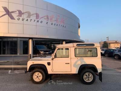 Land Rover Defender 90 turbodiesel Station Wagon County AUTO EPOCA Bianco usata San Vendemiano