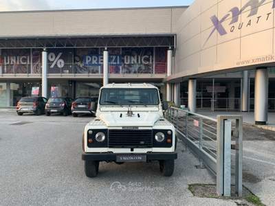 Land Rover Defender 90 turbodiesel Station Wagon County AUTO EPOCA Bianco usata San Vendemiano
