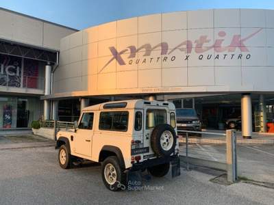 Land Rover Defender 90 turbodiesel Station Wagon County AUTO EPOCA Bianco usata San Vendemiano