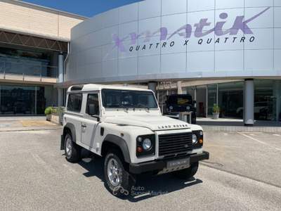Land Rover Defender 90 2.4 TD4 Station Wagon 4 POSTI, ARIA + GANCIO Bianco usata San Vendemiano