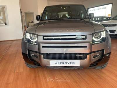 Land Rover Defender 110 3.0D I6 250 CV AWD Auto X-Dynamic hSE Grigio usata Massarosa