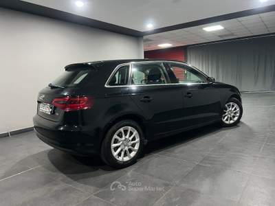 Audi A3 SPB 1.6 TDI 110 cv 5/p Nero usata Atena lucana