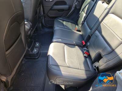 Jeep Wrangler 2.2 mjt Overland Grigio usata vicenza