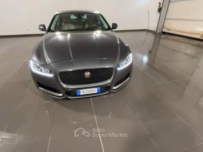 Jaguar XF JAGUA XF 2.0D PRESTIGE 180CV AUTO XF 2.0d Prestige 180cv auto Grigio usata Roma