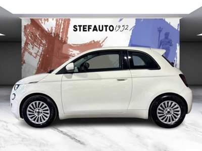 Fiat 500 IV 2020 - e 42 kWh Bianco usata Bologna