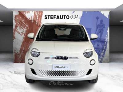 Fiat 500 IV 2020 - e 42 kWh Bianco usata Bologna