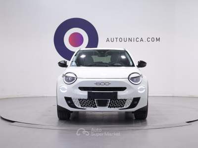 Fiat 600 HYBRID 110 CV DCT MHEV LA PRIMA AUTOMATICA Bianco usata Brescia