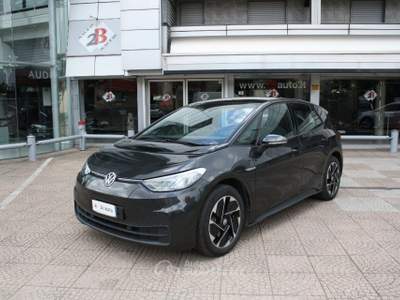 Volkswagen ID.3 Pro Performance 58 KWH Nero usata Nova Milanese
