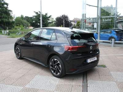 Volkswagen ID.3 Pro Performance 58 KWH Nero usata Nova Milanese
