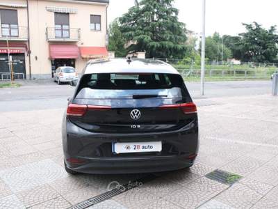Volkswagen ID.3 Pro Performance 58 KWH Nero usata Nova Milanese