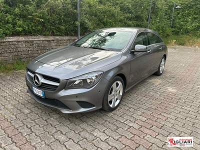 Mercedes-Benz CLA Automatic Business Grigio usata Teano