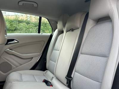 Mercedes-Benz CLA Automatic Business Grigio usata Teano