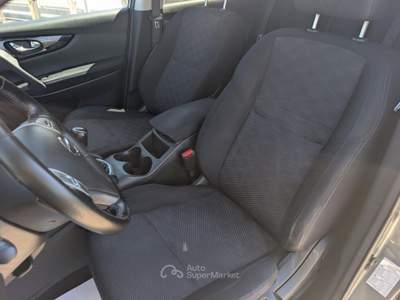 Nissan Qashqai 1.5 dCi Tekna Grigio usata Barletta