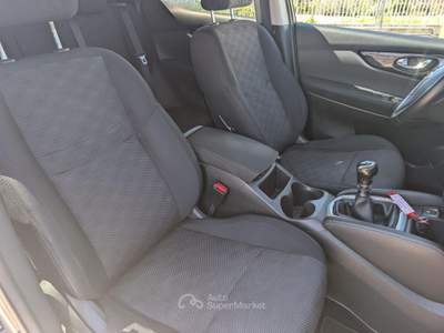 Nissan Qashqai 1.5 dCi Tekna Grigio usata Barletta
