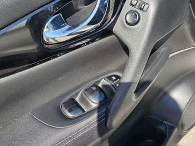 Nissan Qashqai 1.6 dCi 4WD N-Connecta Bianco usata Trebaseleghe