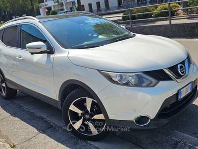 Nissan Qashqai 1.6 dCi 4WD N-Connecta Bianco usata Trebaseleghe