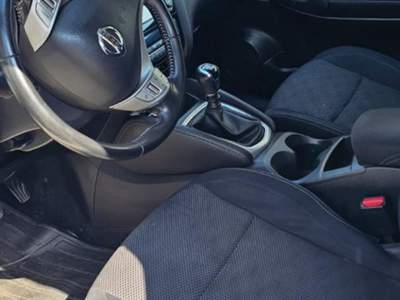 Nissan Qashqai 1.6 dCi 4WD N-Connecta Bianco usata Trebaseleghe
