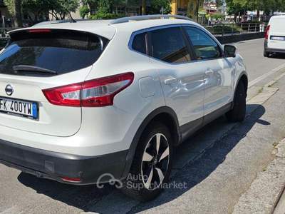 Nissan Qashqai 1.6 dCi 4WD N-Connecta Bianco usata Trebaseleghe