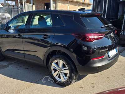 Opel Grandland 1.5 diesel Ecotec Start&Stop aut. Business Ed. Nero usata Frattaminore