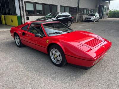 Ferrari 208 GTS ABS Rosso usata Bologna