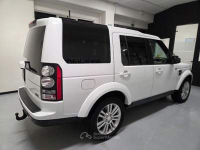 Land Rover Discovery 4 3.0 TDV6 HSE SERVICE LAND ROVER Bianco usata Parma