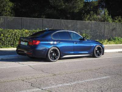 BMW Serie 3 328i i xDrive M Performance Blu/Azzurro usata Bari